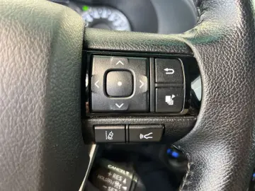 HiLux 4x4 Extra Cab Autm. Executive,360°,AHK,NAV