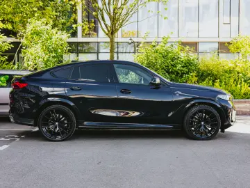 BMW X6 xDrive30d LCI