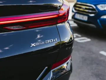 BMW X6 xDrive30d LCI