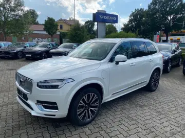 XC90 T8 AWD Core