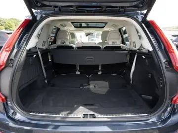 XC90 B5 AWD Ultimate Bright ACC AHK HUD 7-SITZER
