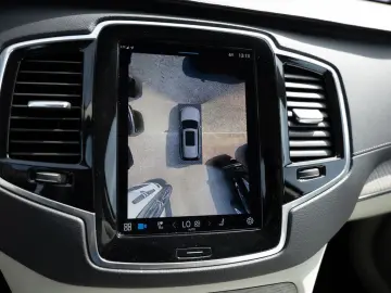 XC90 B5 AWD Ultimate Bright ACC AHK HUD 7-SITZER