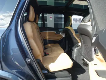 XC90 Ultra, T8 AWD/Massage/360°/Pano/FourC/AHK