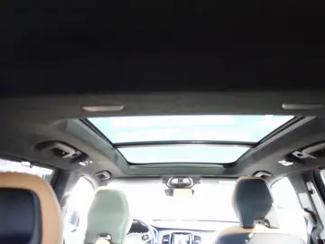 XC90 Ultra, T8 AWD/Massage/360°/Pano/FourC/AHK