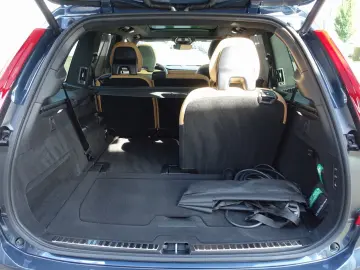 XC90 Ultra, T8 AWD/Massage/360°/Pano/FourC/AHK