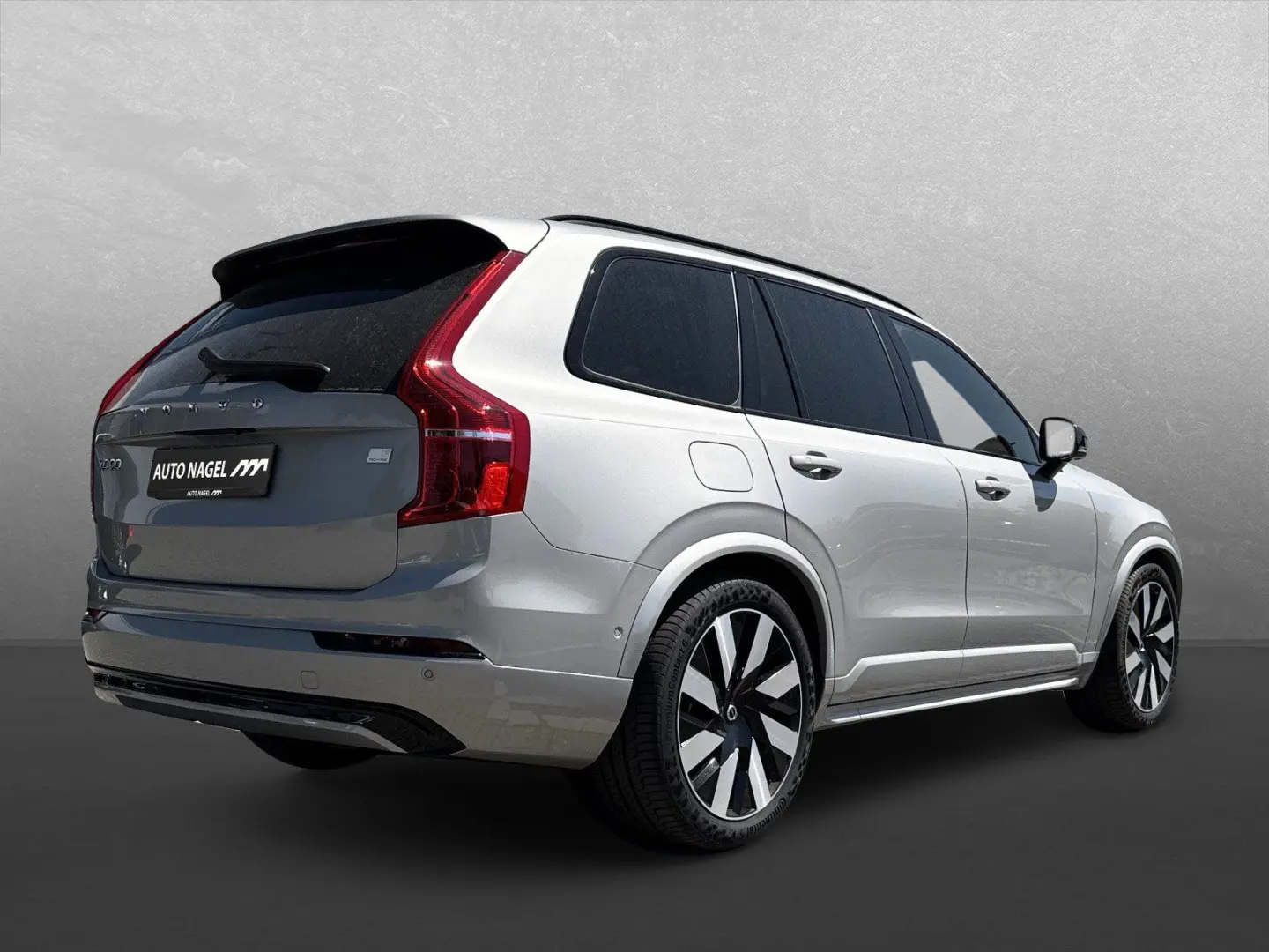 XC90 T8 PHEV AWD Ultimate Dark 7-Sitzer VOLL B&W