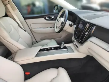 XC60 B4 Diesel EU6d Plus Bright AWD AHK Navi Led