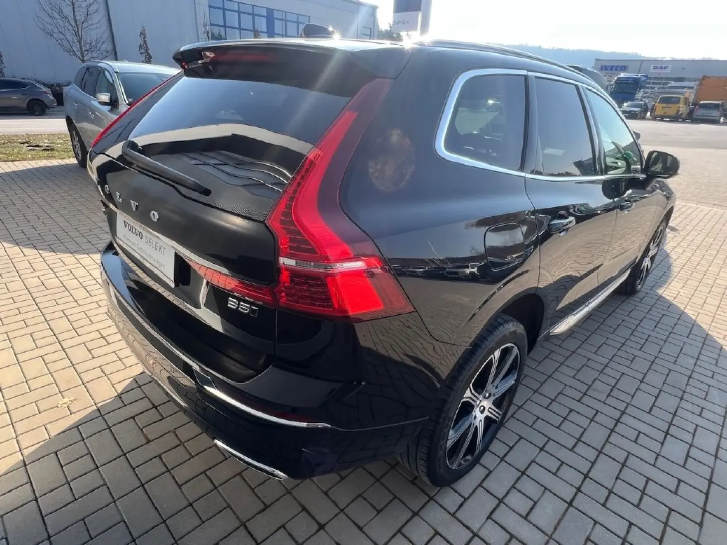 XC60 Inscription AWD B5 Diesel HUD StandHZG AHK 