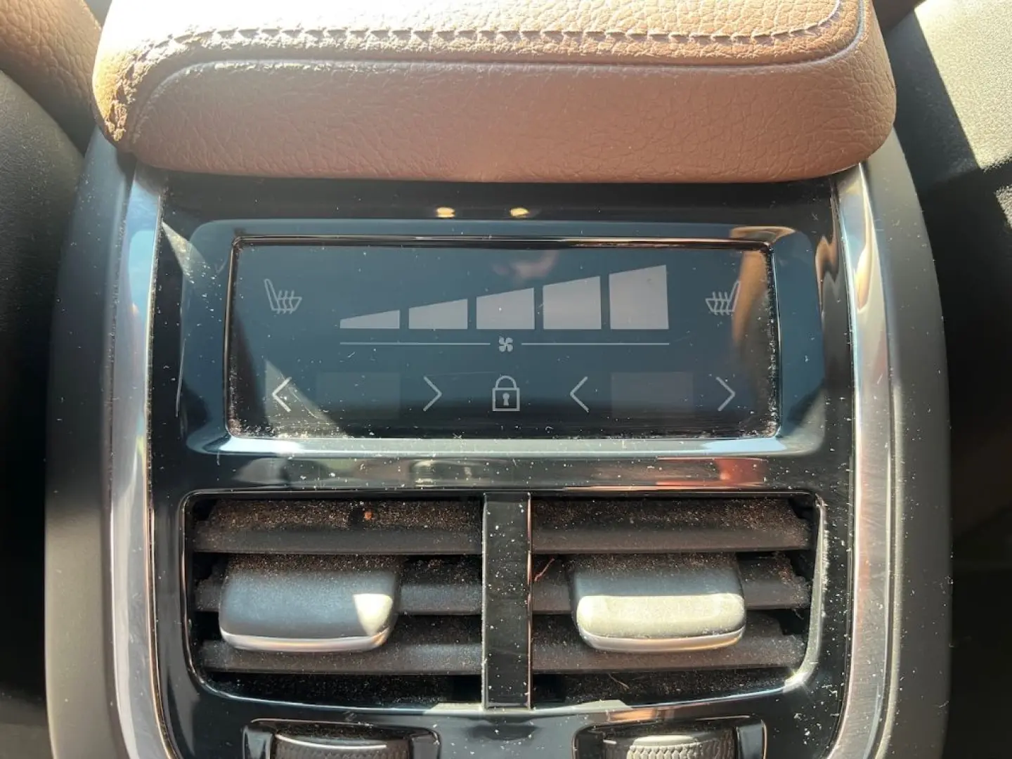 XC60 Inscription AWD B5 Diesel HUD StandHZG AHK 