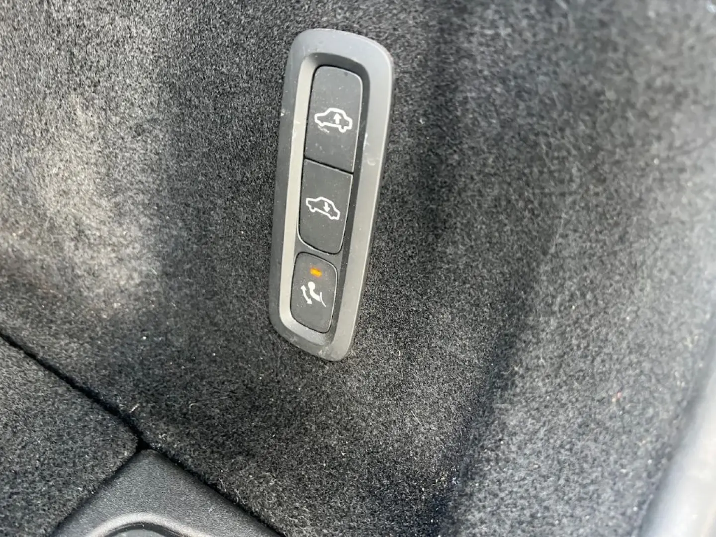 XC60 Inscription AWD B5 Diesel HUD StandHZG AHK 