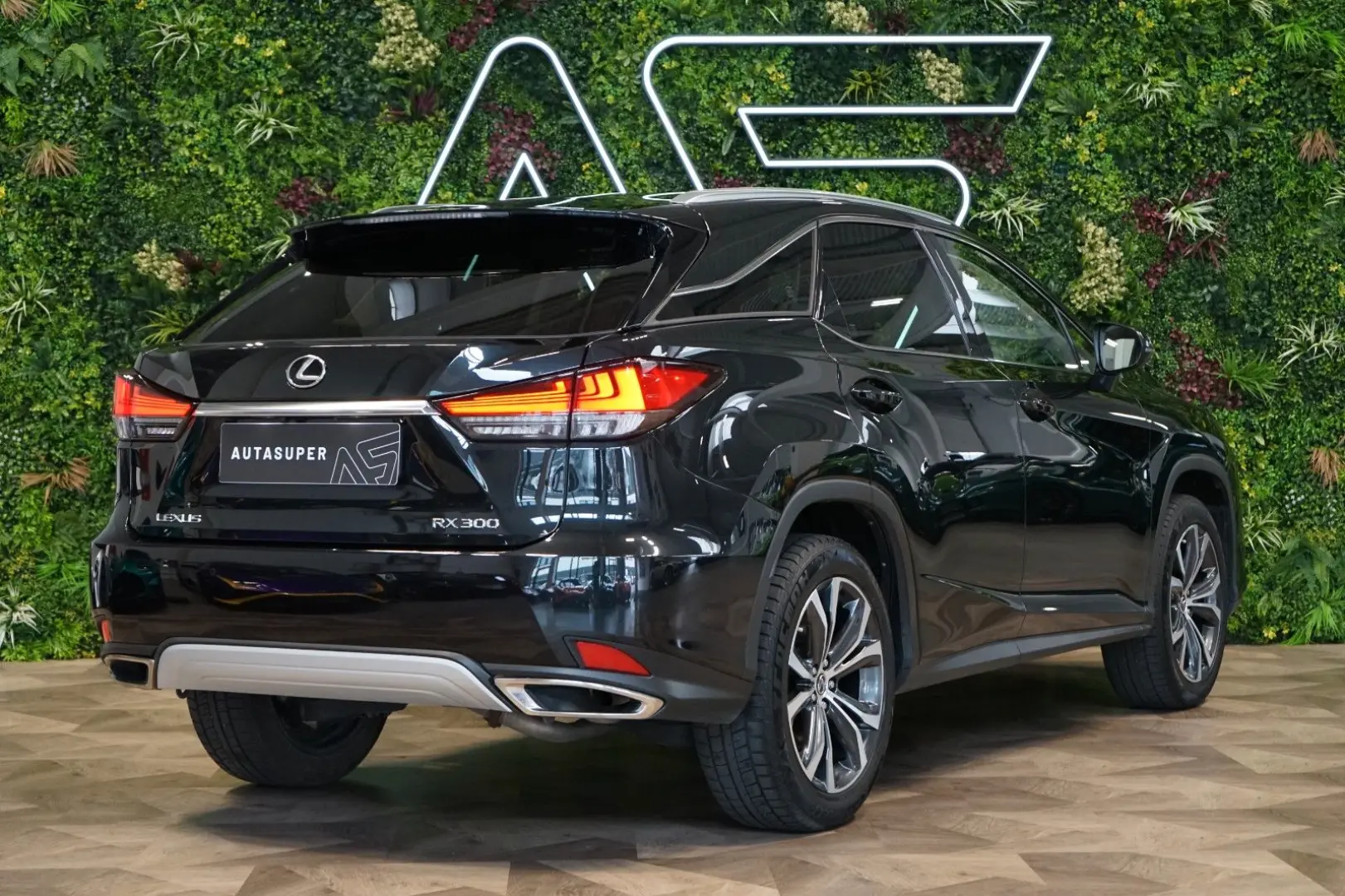 RX 300 4X4*CVT*BUSINESS*DRCC*30.496€ NETTO