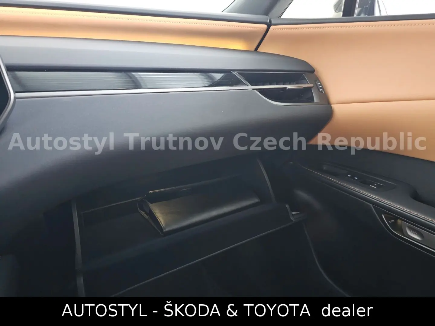2.5HEV 250k AWD EXECUTIVE Kupplung