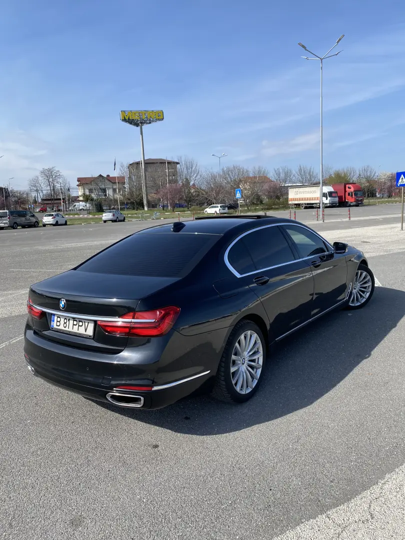 BMW 725