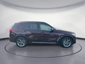 X5 xDrive45e xLine