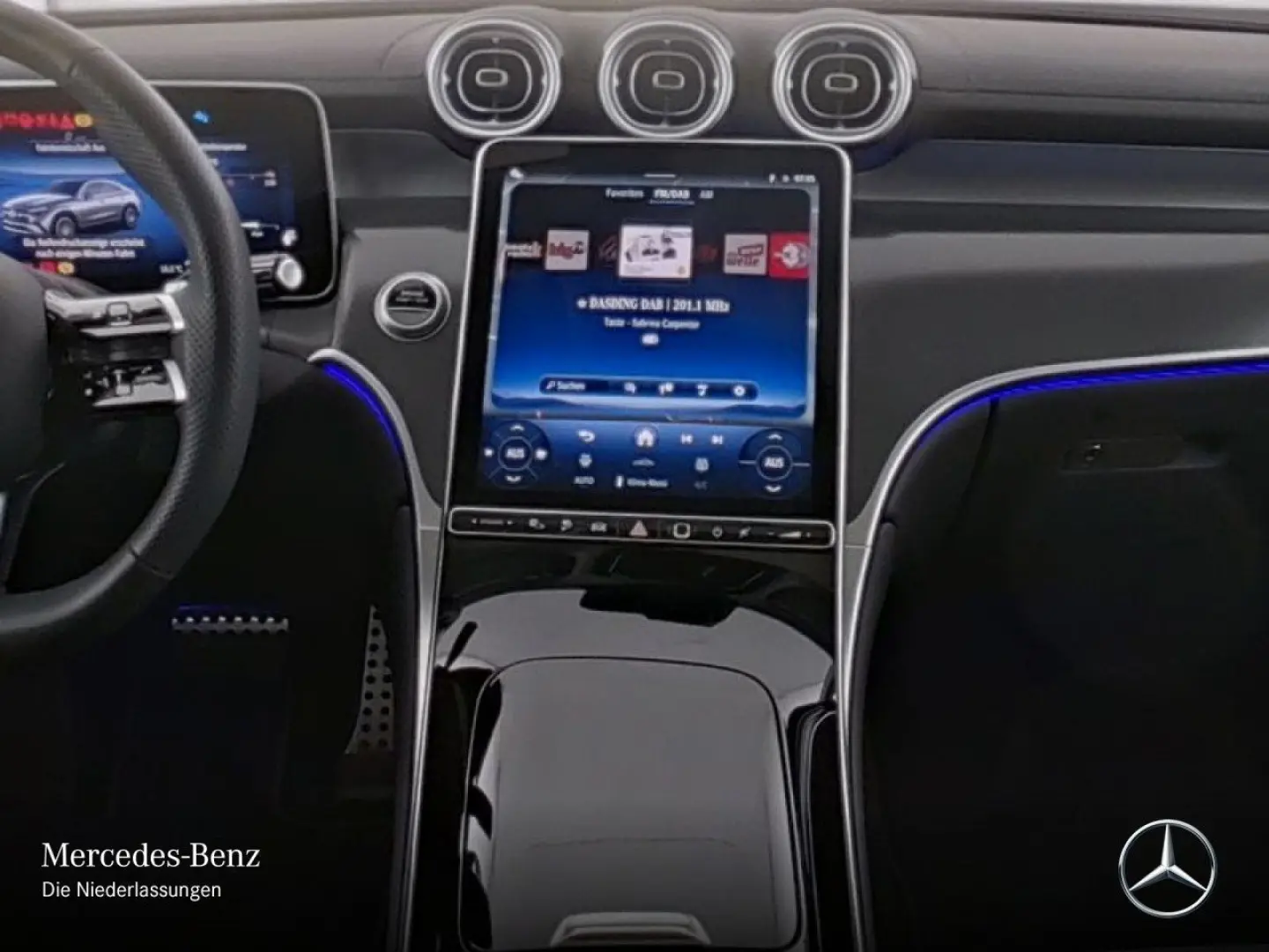 GLC 300 e 4M Cp AMG PANO AHK 360° MEMORY