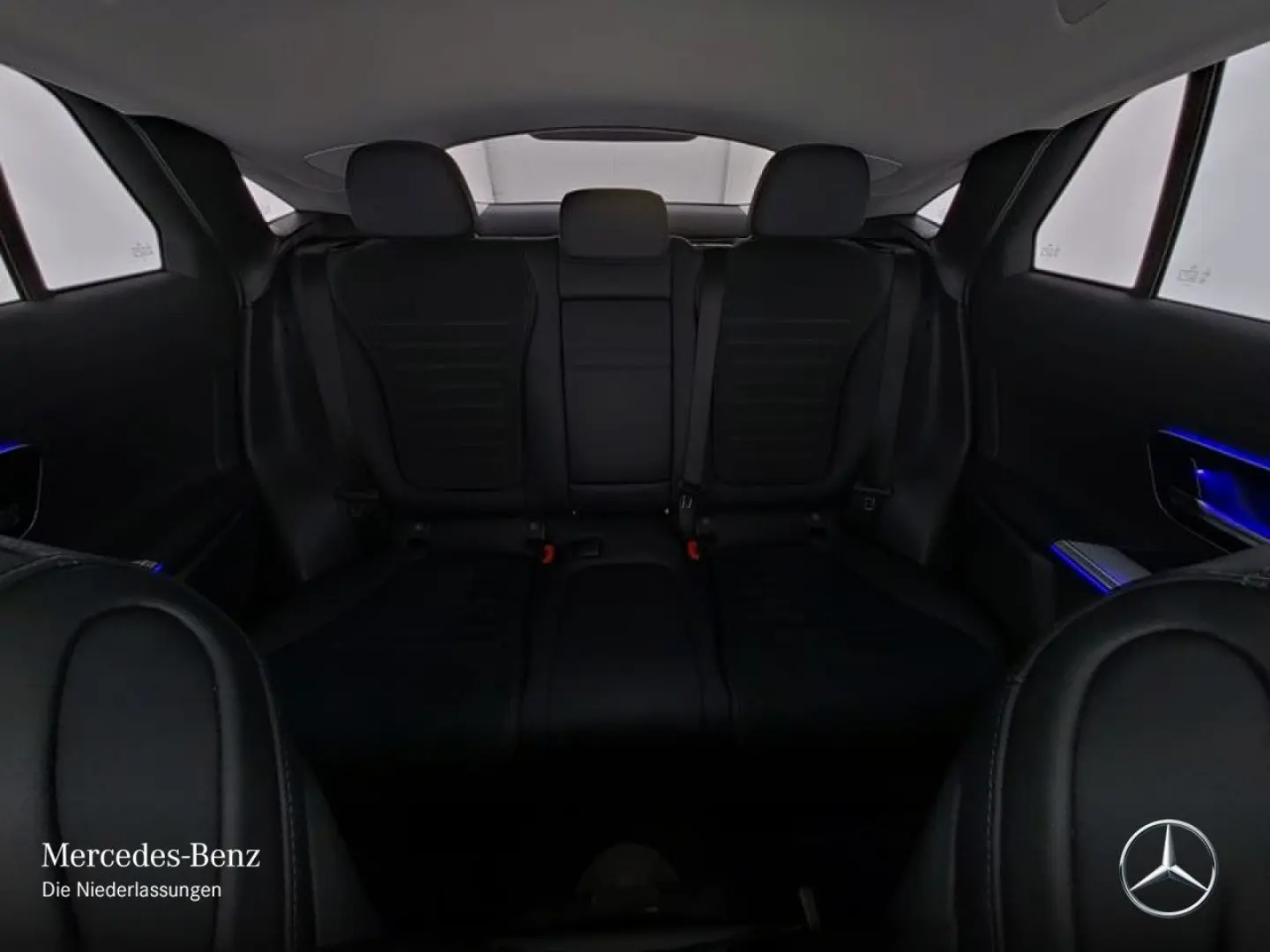GLC 300 e 4M Cp AMG PANO AHK 360° MEMORY