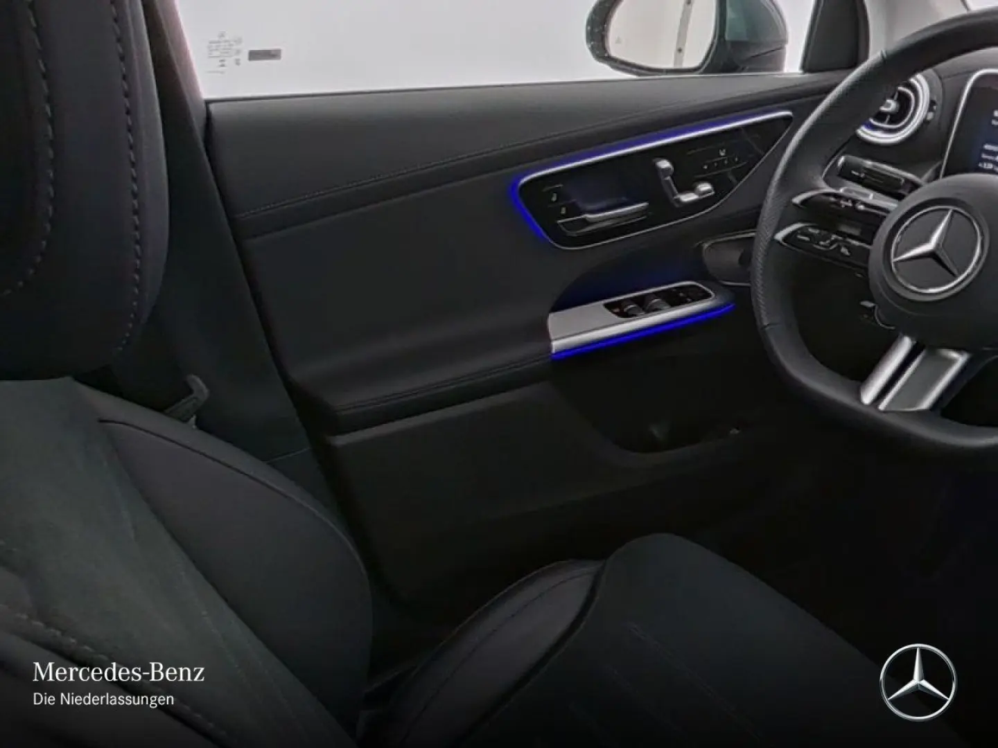 GLC 300 e 4M Cp AMG PANO AHK 360° MEMORY