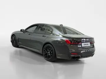 740d xDrive M Sport