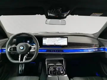 740d xDrive M Sport