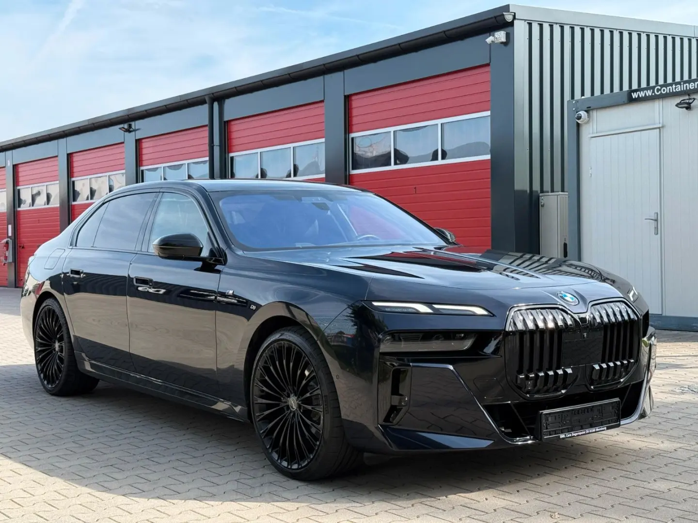 740d xDrive M Sport