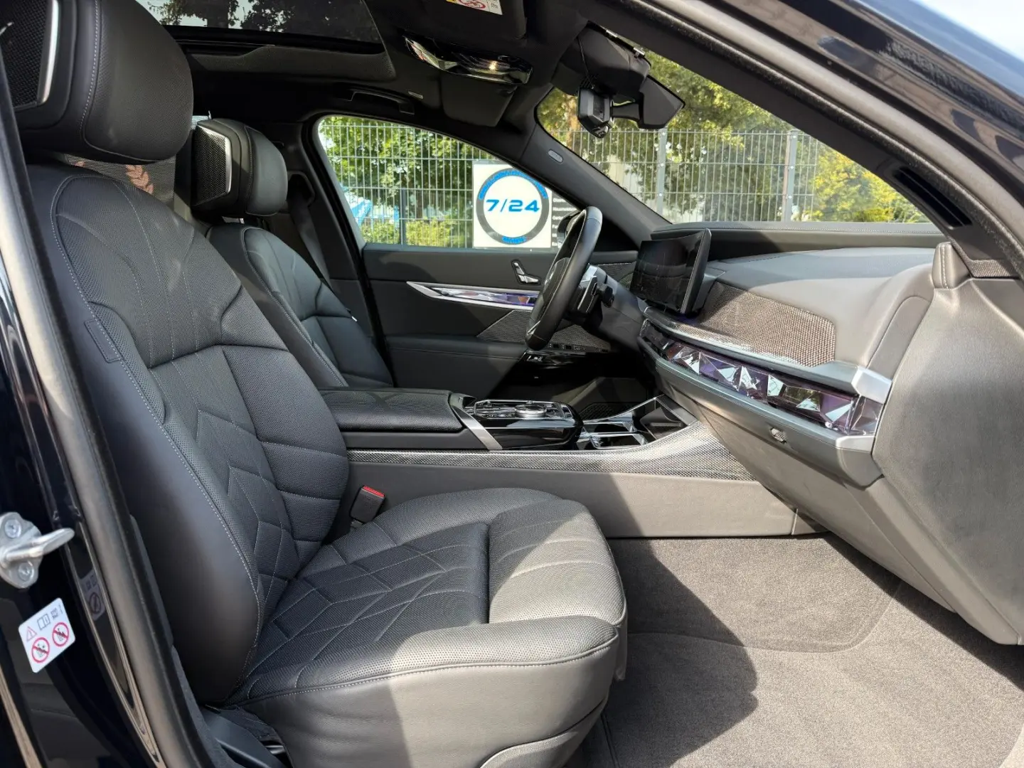 740d xDrive M Sport