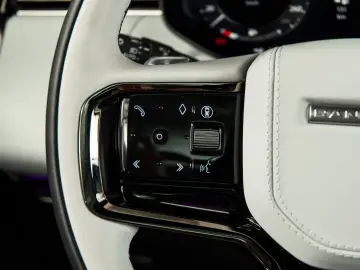 Range Rover Sport D300 Dynamic HSE 23