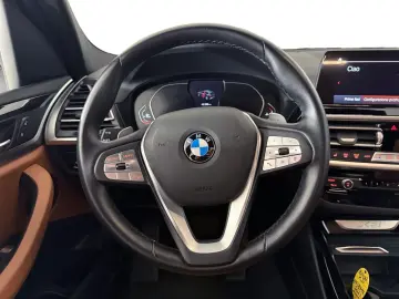 X3 Baureihe X3 xDrive 20 d// LEDER// TOP//