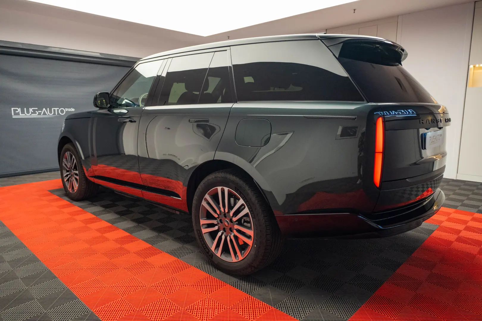 RANGE ROVER HSE SWB 3.0 I6 PHEV 550CP AWD Auto
