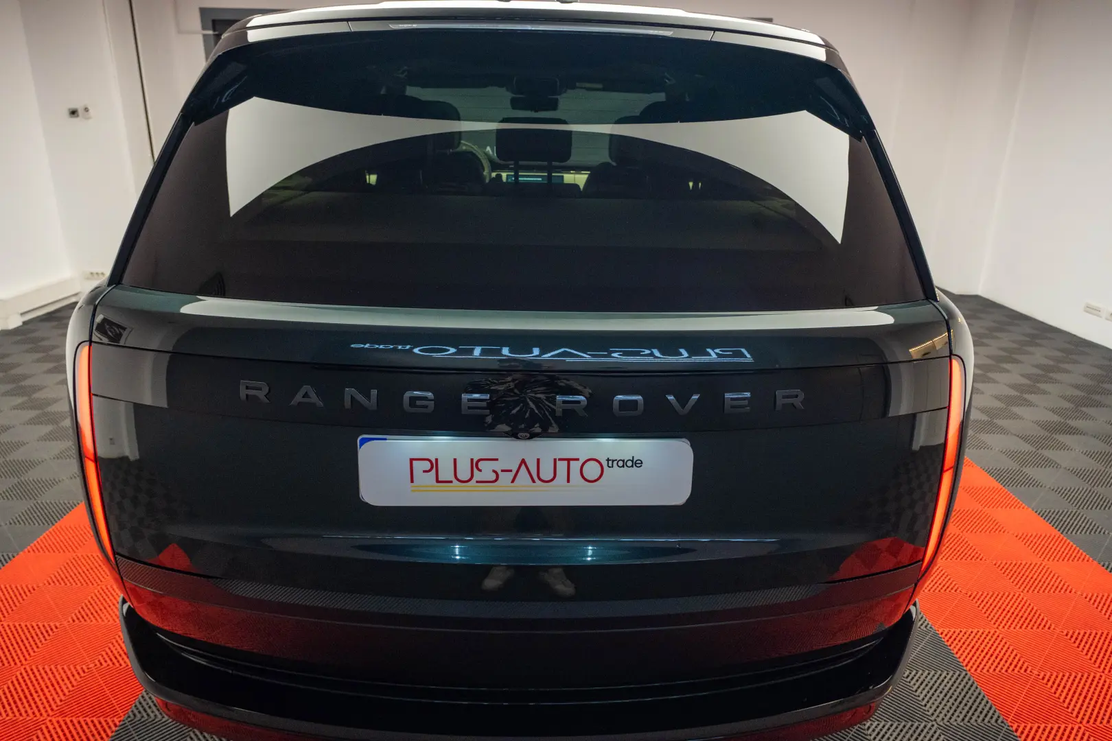 RANGE ROVER HSE SWB 3.0 I6 PHEV 550CP AWD Auto