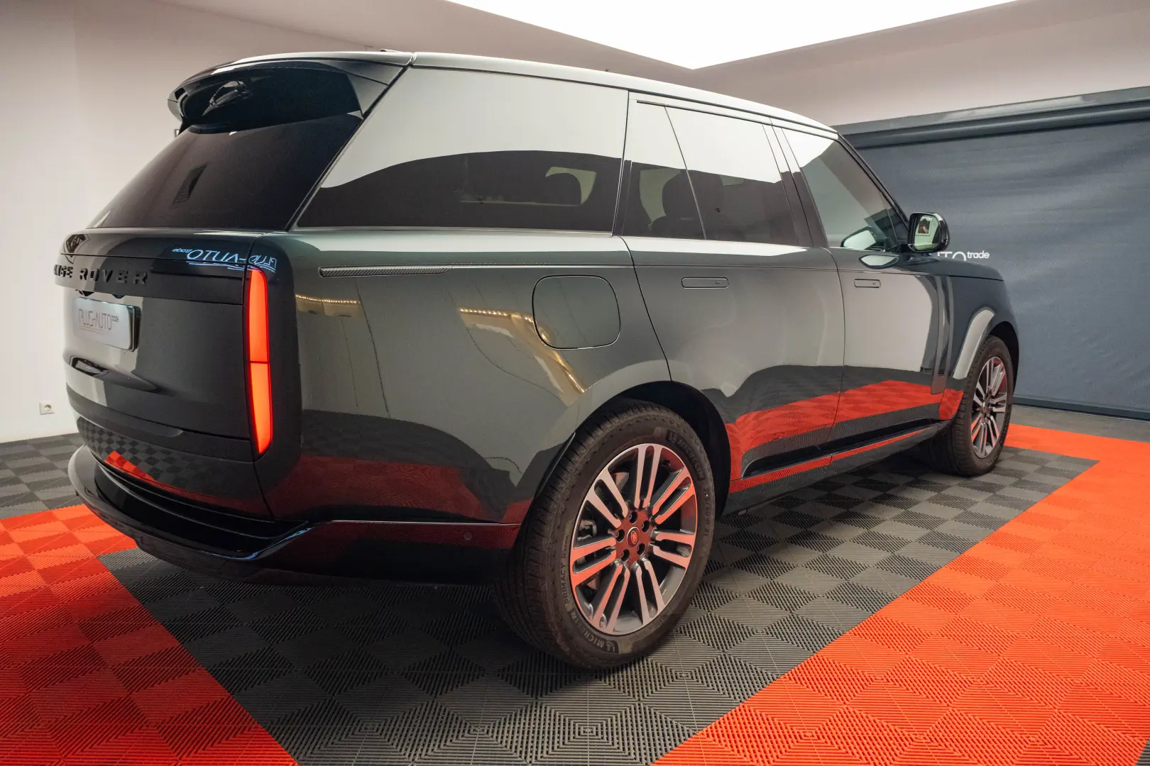 RANGE ROVER HSE SWB 3.0 I6 PHEV 550CP AWD Auto