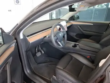 Model Y Long Range Dual AWD Pano. LED Navi Leder