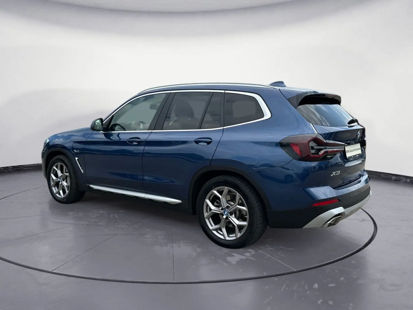 X3 xDrive30e AT Navi Head Up 360°Kamera AHK Spor