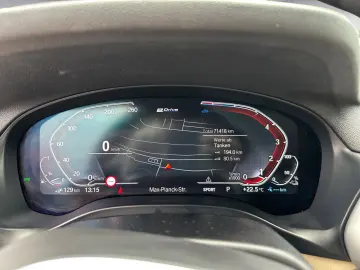 X3 xDrive30e AT Navi Head Up 360°Kamera AHK Spor
