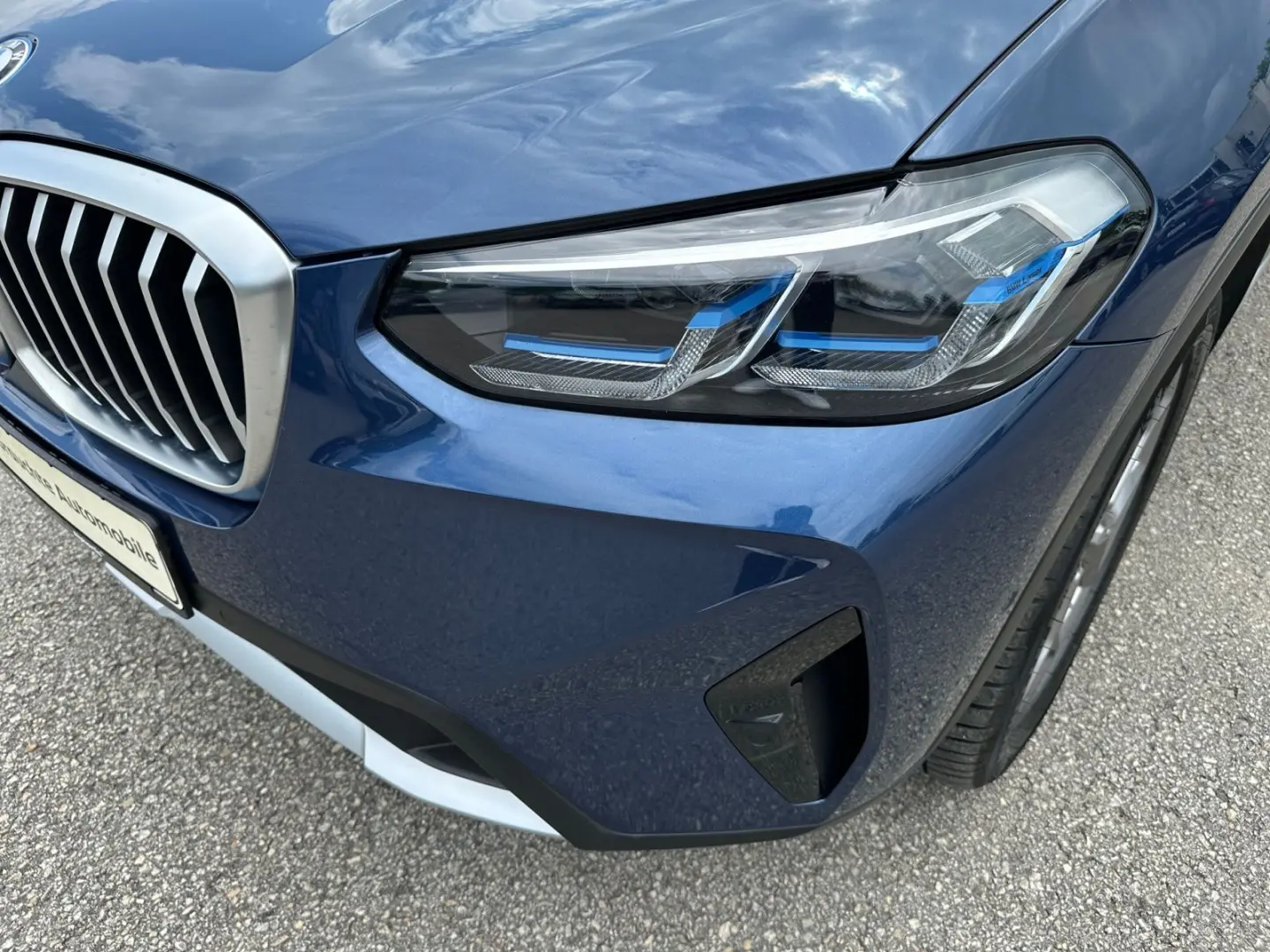 X3 xDrive30e AT Navi Head Up 360°Kamera AHK Spor