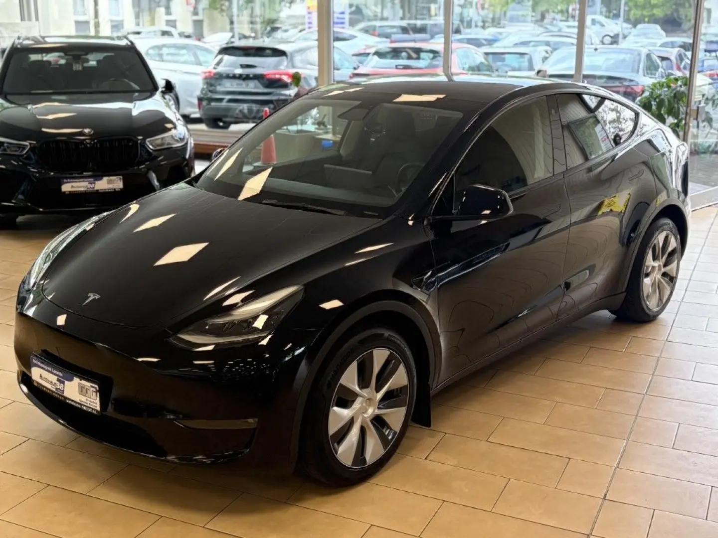 Model Y Long Range Dual AWD Pano Leder R.Cam LED