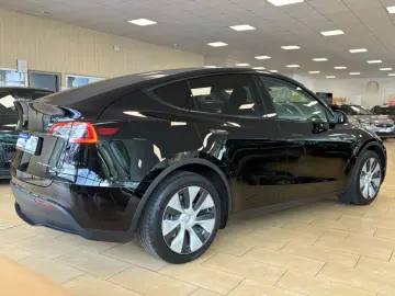 Model Y Long Range Dual AWD Pano Leder R.Cam LED