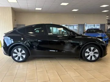 Model Y Long Range Dual AWD Pano Leder R.Cam LED
