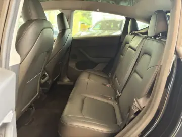Model Y Long Range Dual AWD Pano Leder R.Cam LED
