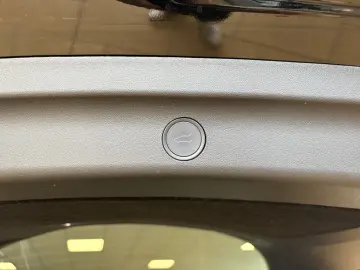 Model Y Long Range Dual AWD Pano Leder R.Cam LED