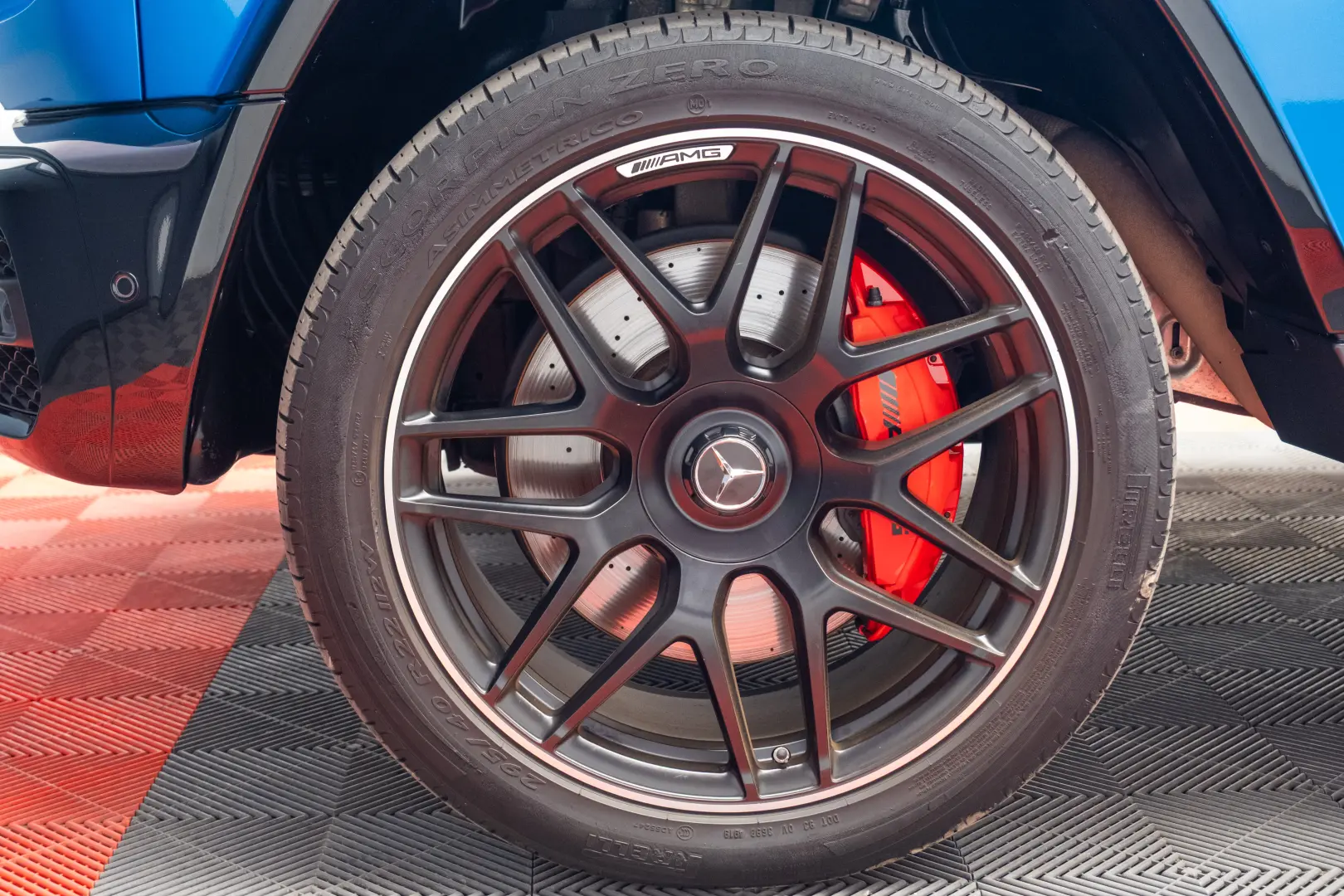 Mercedes-Benz G63 AMG Manufaktur