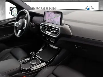 X3 xDrive20d aut. / M SPORT + NAVI + PANO. + HIF
