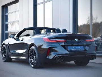 M8 CABRIO COMPETITION AMBIENTE 360KAMERA B&W