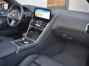 M8 CABRIO COMPETITION AMBIENTE 360KAMERA B&W