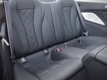 M8 CABRIO COMPETITION AMBIENTE 360KAMERA B&W