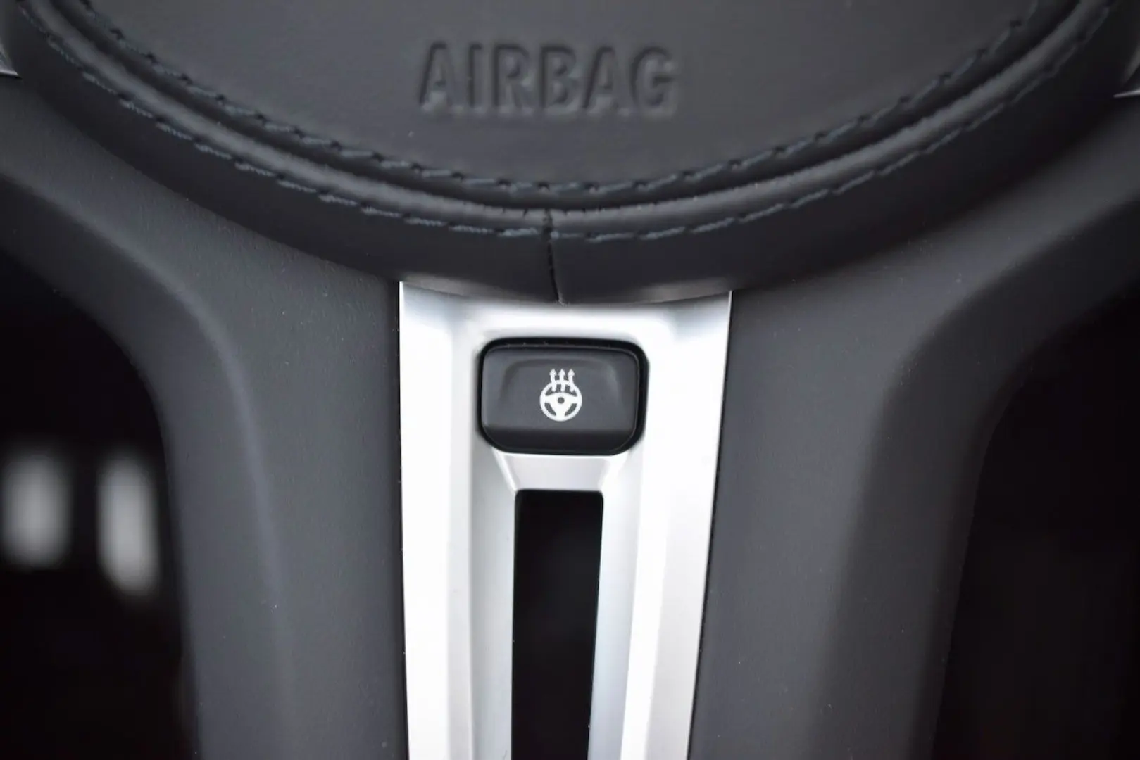 M8 CABRIO COMPETITION AMBIENTE 360KAMERA B&W