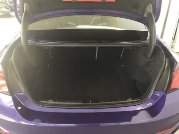 M4 Coupé Navi Harman/K Head-Up Kamera LED Alarm