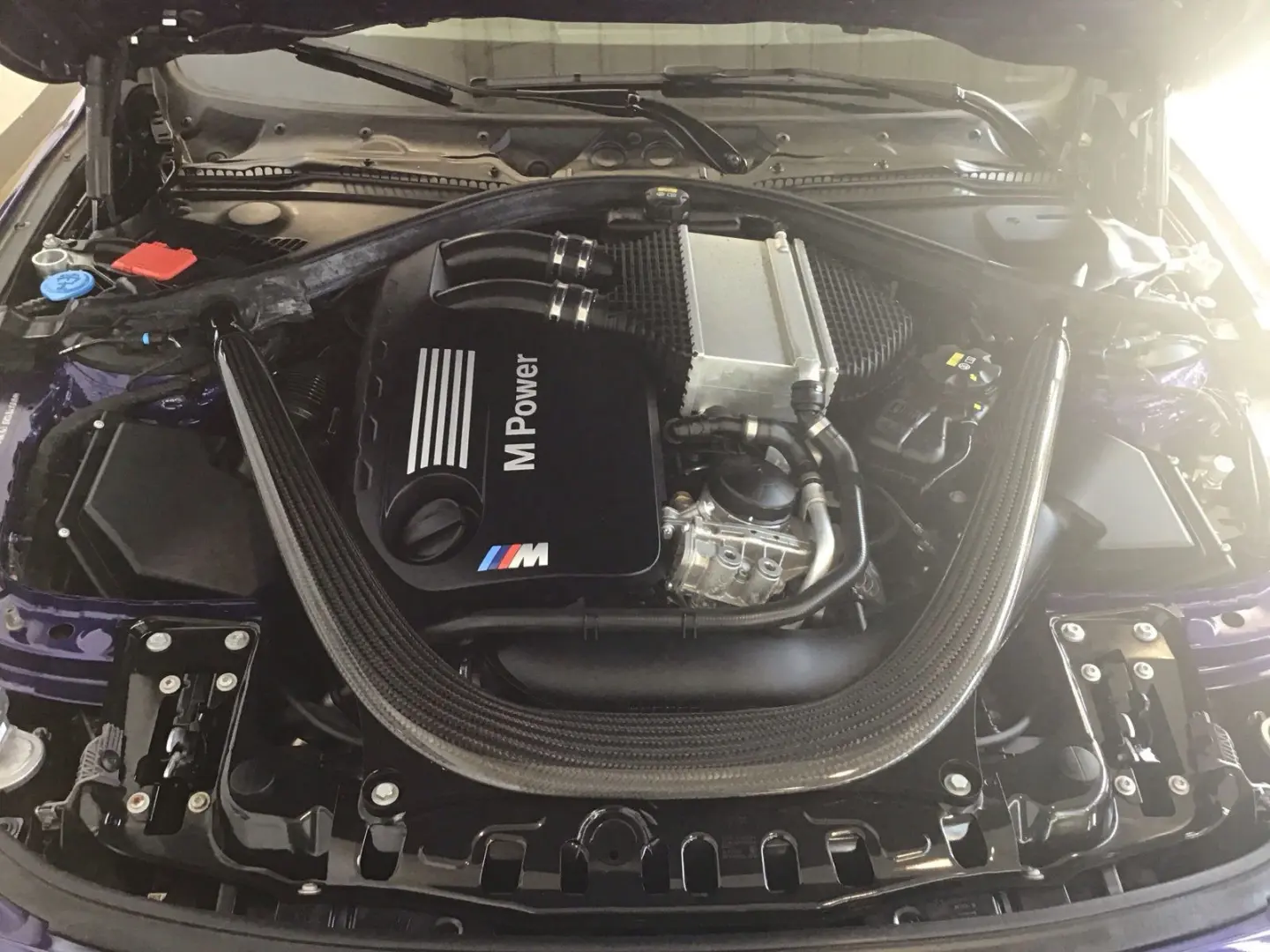 M4 Coupé Navi Harman/K Head-Up Kamera LED Alarm