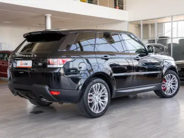 Land Rover Range Rover Sport 3.0d V6 Automatic