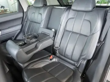 Land Rover Range Rover Sport 3.0d V6 Automatic