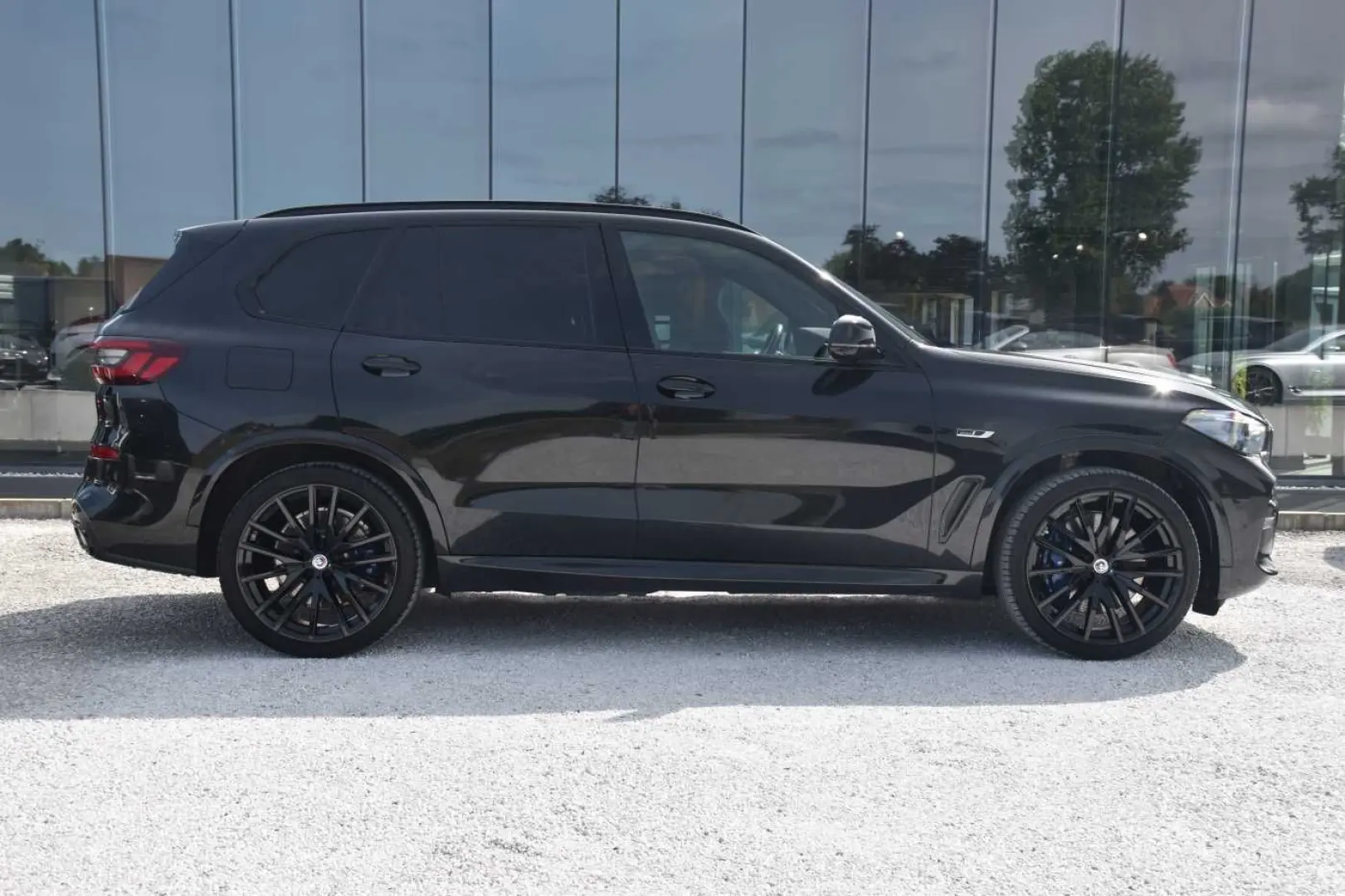 X5 xDrive45e M-Pack Pano HUD 22'